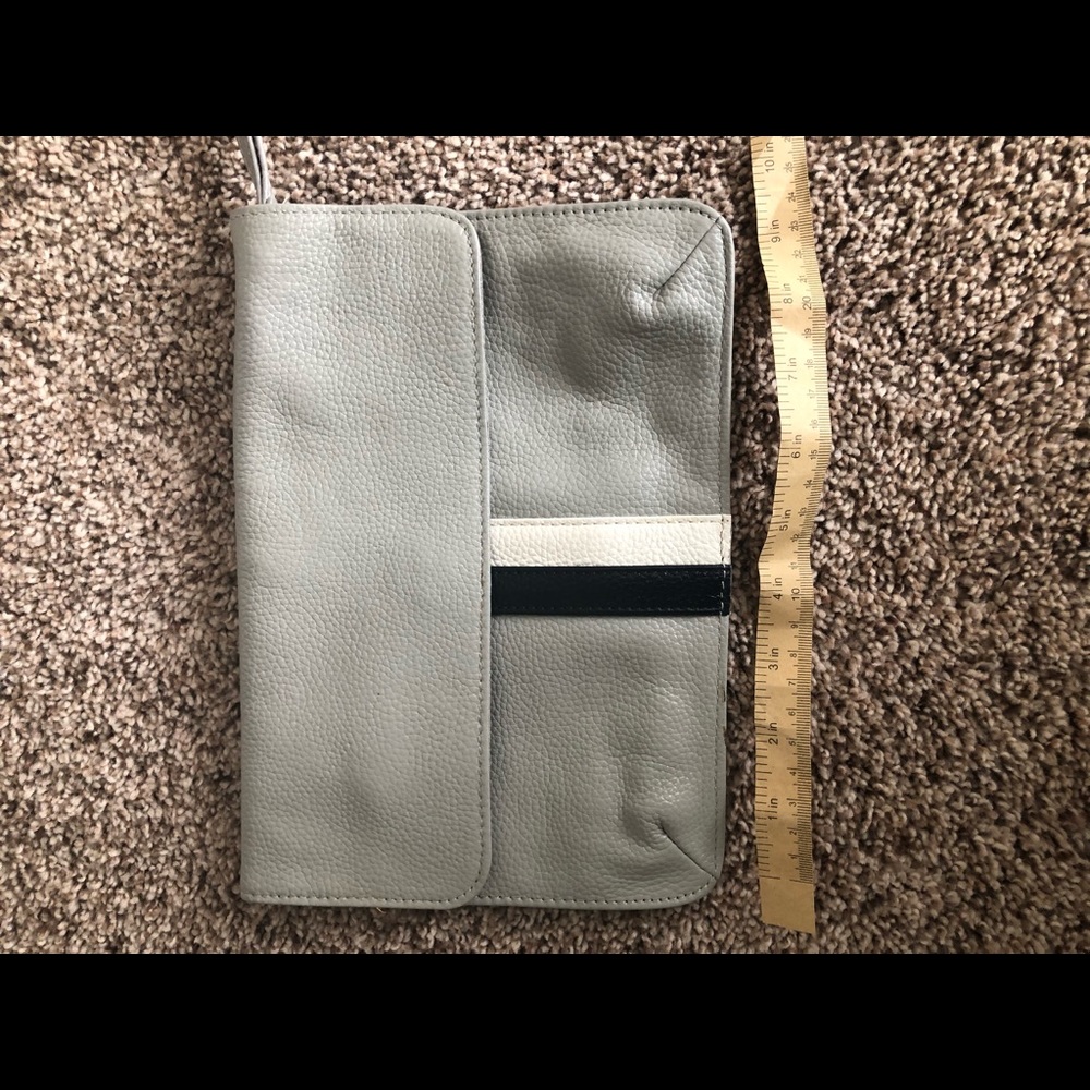 Clutch bag